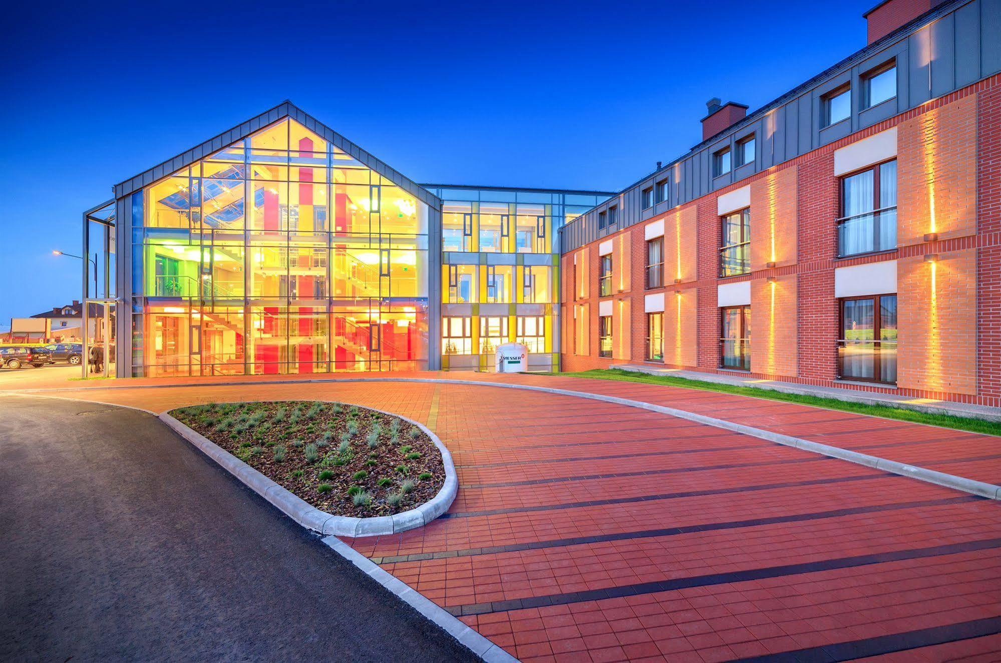 Sloneczny Zdroj Medical Spa & Wellness Busko-Zdrój Exterior foto